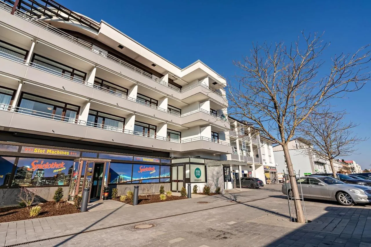 Huber Living Basic 304 Apartment Germering 0*,  Germany